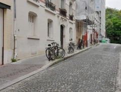 La rue proche de l'appartement de Suzanne